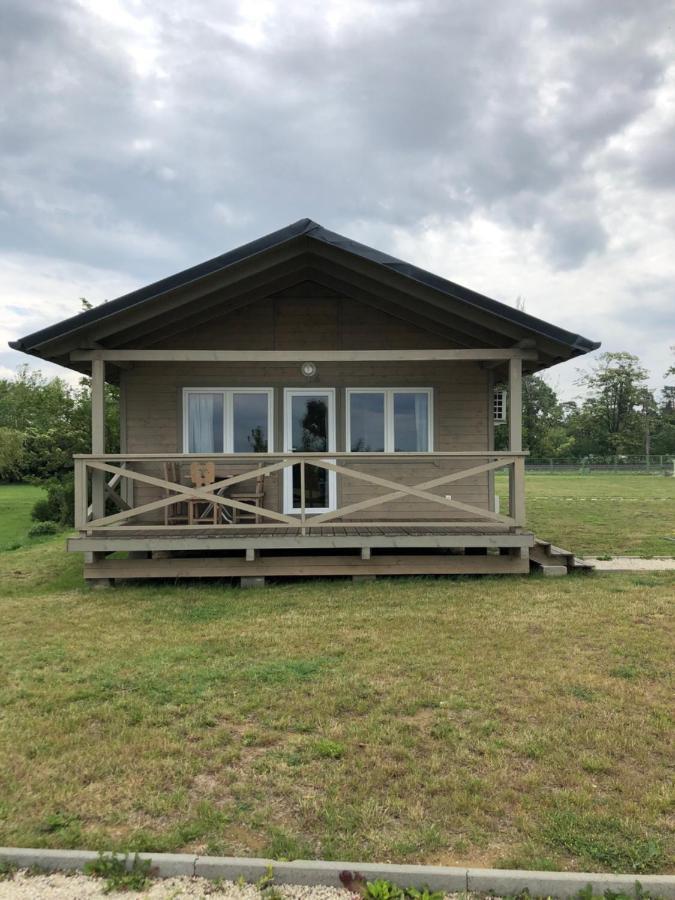 Napsugar Club Es Panzio Bed & Breakfast Fonyód Eksteriør bilde