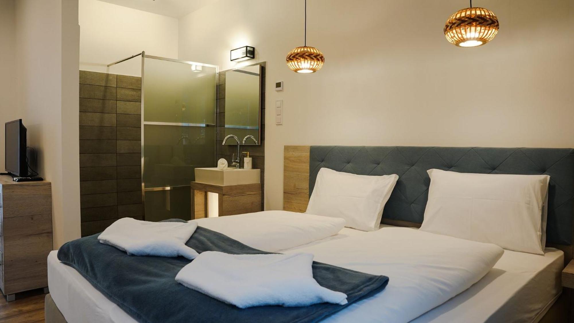 Napsugar Club Es Panzio Bed & Breakfast Fonyód Eksteriør bilde
