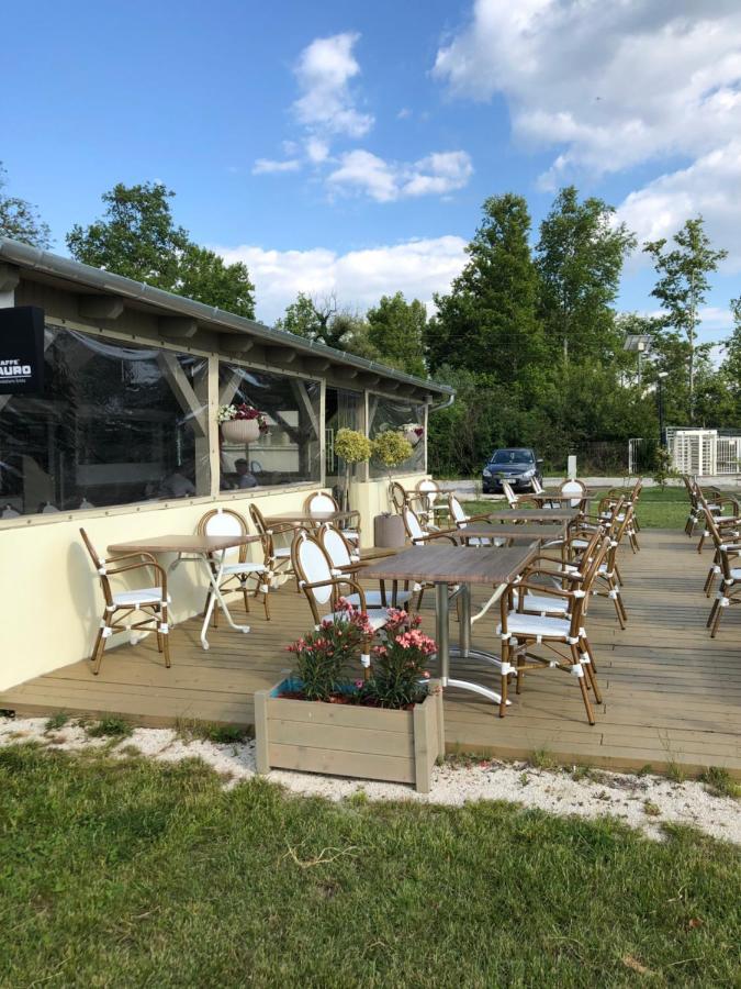 Napsugar Club Es Panzio Bed & Breakfast Fonyód Eksteriør bilde
